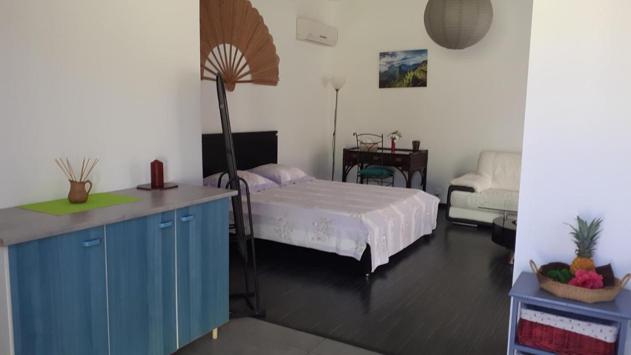 Un Jour Ailleurs Apartment Saint Pierre Bagian luar foto